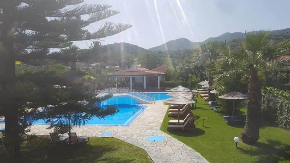 Hellens Village Almiros Beach Luaran gambar