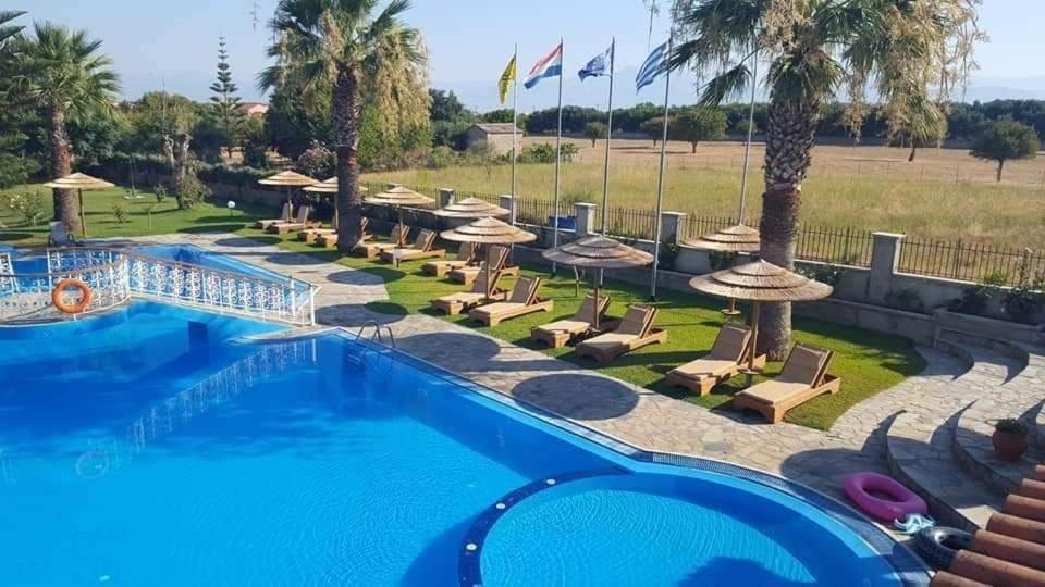 Hellens Village Almiros Beach Luaran gambar
